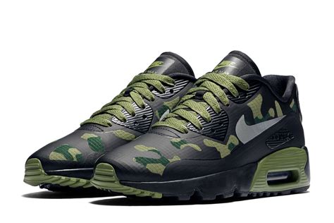 Camo Nike Shoes 